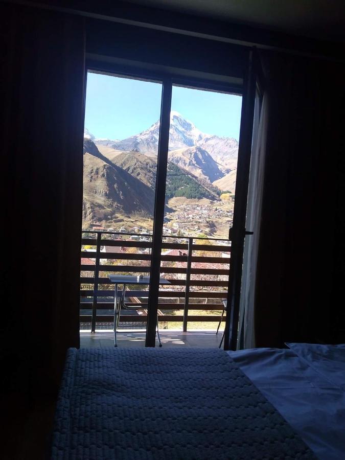 Hilltop Kazbegi Esterno foto