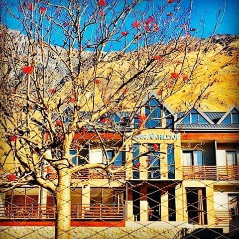 Hilltop Kazbegi Esterno foto